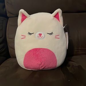 Squishmallow Plush Cat White pink Carmen
Valentine